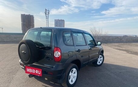 Chevrolet Niva I рестайлинг, 2016 год, 650 000 рублей, 3 фотография