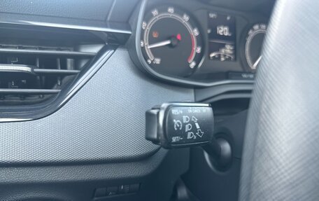 Skoda Rapid II, 2021 год, 1 550 000 рублей, 14 фотография