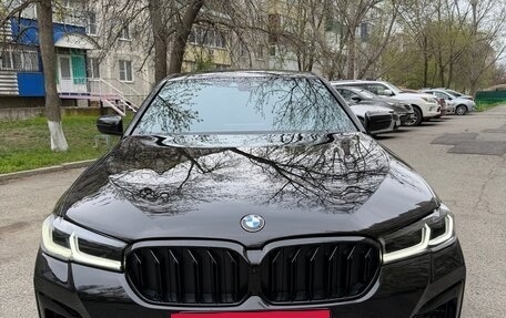 BMW 5 серия, 2018 год, 3 800 000 рублей, 8 фотография