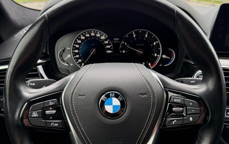 BMW 5 серия, 2018 год, 3 800 000 рублей, 18 фотография