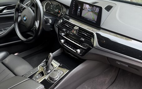 BMW 5 серия, 2018 год, 3 800 000 рублей, 16 фотография