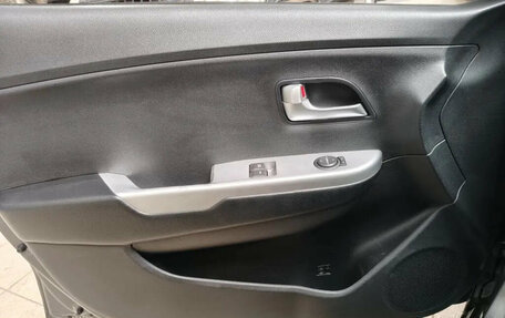 KIA Rio III рестайлинг, 2015 год, 860 000 рублей, 14 фотография