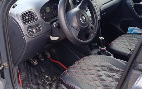 Volkswagen Polo VI (EU Market), 2010 год, 650 000 рублей, 7 фотография