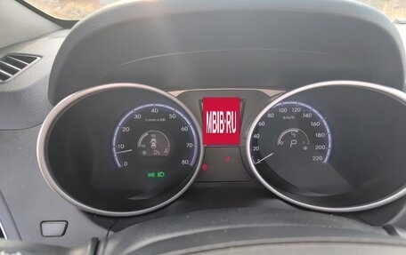 Hyundai ix35 I рестайлинг, 2013 год, 1 400 000 рублей, 7 фотография