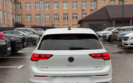 Volkswagen Golf VIII, 2023 год, 1 980 000 рублей, 10 фотография