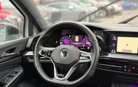 Volkswagen Golf VIII, 2023 год, 1 980 000 рублей, 15 фотография