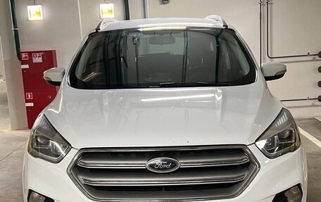 Ford Kuga III, 2018 год, 1 950 000 рублей, 1 фотография