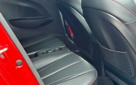 Hyundai Veloster II, 2020 год, 2 550 000 рублей, 12 фотография