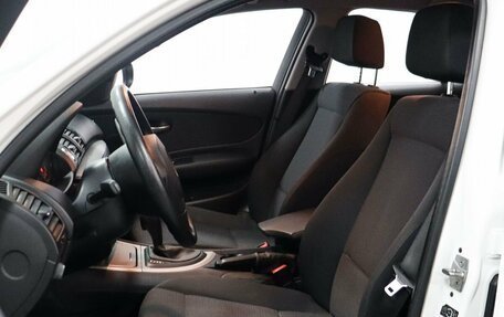 BMW 1 серия, 2011 год, 950 000 рублей, 8 фотография