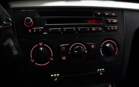 BMW 1 серия, 2011 год, 950 000 рублей, 17 фотография