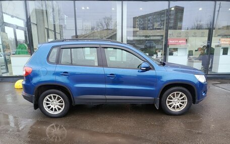 Volkswagen Tiguan I, 2010 год, 875 000 рублей, 5 фотография