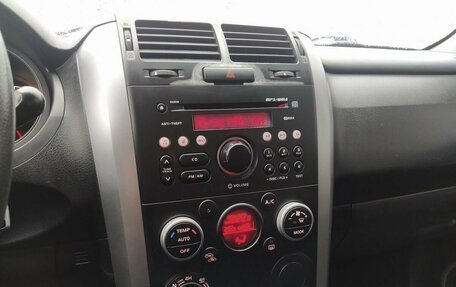 Suzuki Grand Vitara, 2011 год, 1 187 000 рублей, 13 фотография