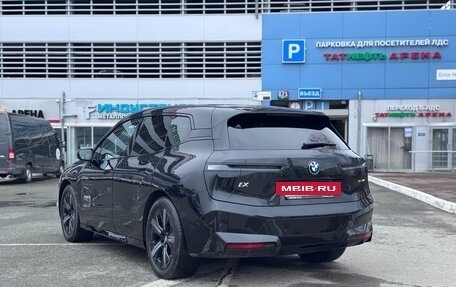 BMW iX, 2022 год, 8 990 000 рублей, 3 фотография