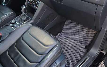 Volkswagen Tiguan II, 2022 год, 3 400 000 рублей, 12 фотография