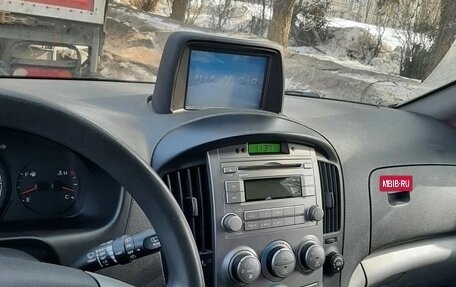 Hyundai Grand Starex Grand Starex I рестайлинг 2, 2012 год, 1 700 000 рублей, 11 фотография