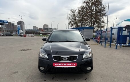 KIA Rio II, 2010 год, 335 000 рублей, 2 фотография
