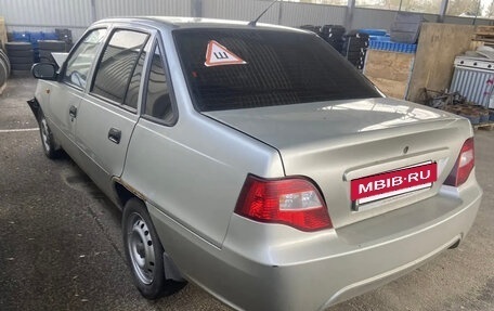 Daewoo Nexia I рестайлинг, 2009 год, 80 000 рублей, 2 фотография