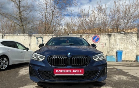 BMW 1 серия, 2021 год, 2 900 000 рублей, 2 фотография