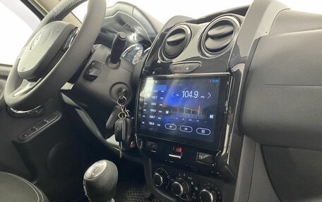 Renault Duster I рестайлинг, 2015 год, 1 050 000 рублей, 28 фотография