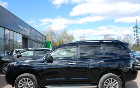 Toyota Land Cruiser Prado 150 рестайлинг 2, 2017 год, 4 580 000 рублей, 8 фотография