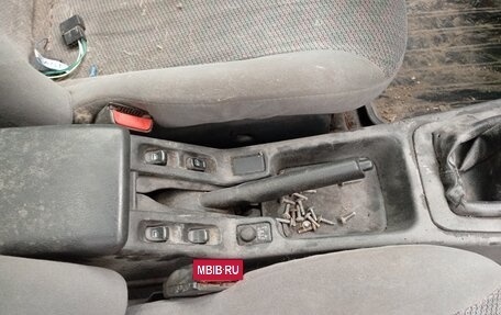 Nissan Primera II рестайлинг, 1995 год, 80 000 рублей, 8 фотография