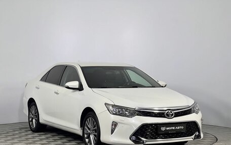 Toyota Camry, 2017 год, 2 170 000 рублей, 3 фотография