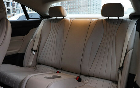 Mercedes-Benz E-Класс, 2018 год, 4 000 000 рублей, 8 фотография