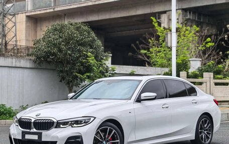 BMW 3 серия, 2021 год, 2 900 000 рублей, 1 фотография