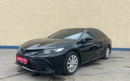Toyota Camry, 2021 год, 2 950 000 рублей, 1 фотография