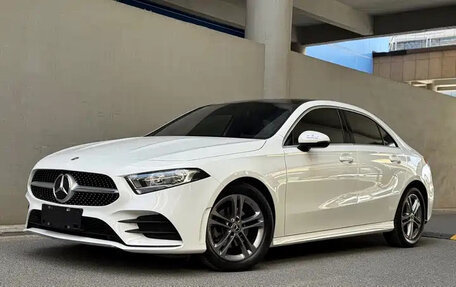 Mercedes-Benz A-Класс, 2022 год, 2 090 000 рублей, 1 фотография