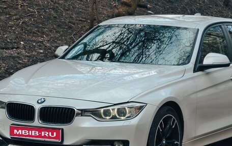 BMW 3 серия, 2013 год, 1 360 000 рублей, 1 фотография