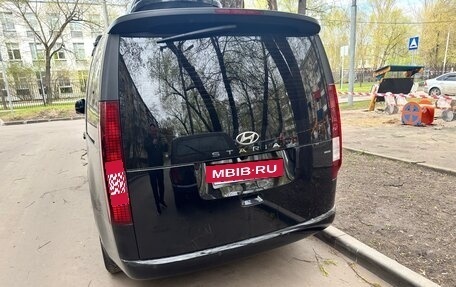 Hyundai Staria, 2021 год, 5 200 000 рублей, 3 фотография