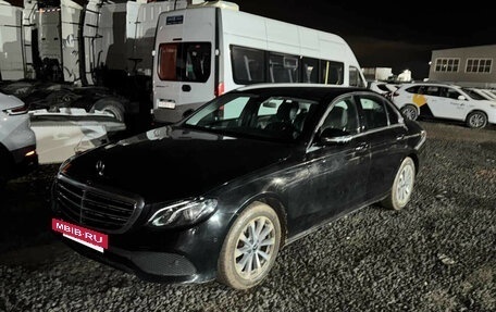 Mercedes-Benz E-Класс, 2019 год, 2 370 000 рублей, 2 фотография