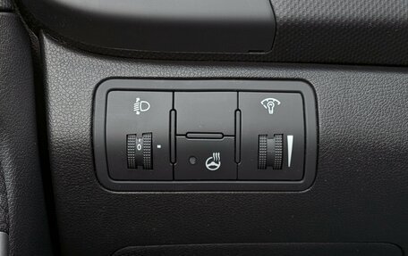 Hyundai Solaris II рестайлинг, 2015 год, 1 100 000 рублей, 9 фотография