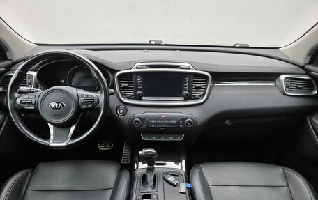 KIA Sorento III Prime рестайлинг, 2017 год, 2 850 000 рублей, 12 фотография