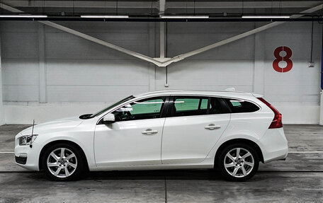 Volvo V60 I, 2014 год, 1 370 000 рублей, 12 фотография