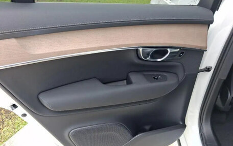 Volvo XC90 II рестайлинг, 2025 год, 7 301 894 рублей, 8 фотография