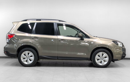 Subaru Forester, 2017 год, 2 050 000 рублей, 4 фотография