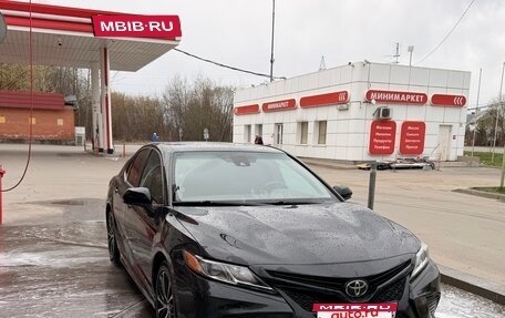 Toyota Camry, 2019 год, 2 050 000 рублей, 7 фотография