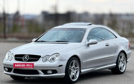 Mercedes-Benz CLK-Класс, 2003 год, 1 089 000 рублей, 2 фотография