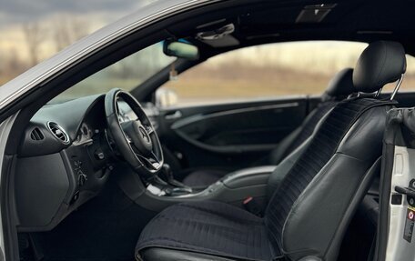 Mercedes-Benz CLK-Класс, 2003 год, 1 089 000 рублей, 28 фотография