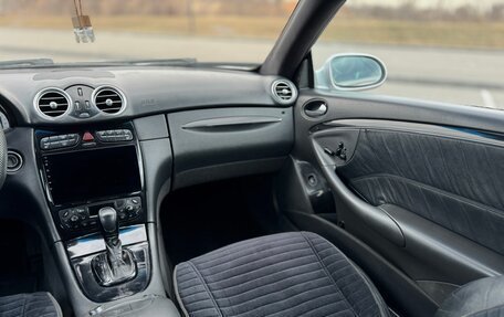 Mercedes-Benz CLK-Класс, 2003 год, 1 089 000 рублей, 26 фотография