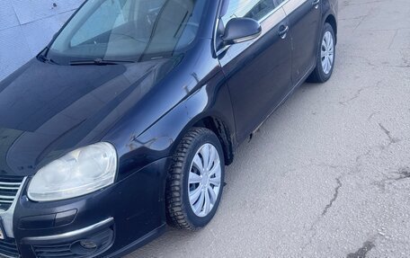 Volkswagen Jetta VI, 2006 год, 360 000 рублей, 3 фотография