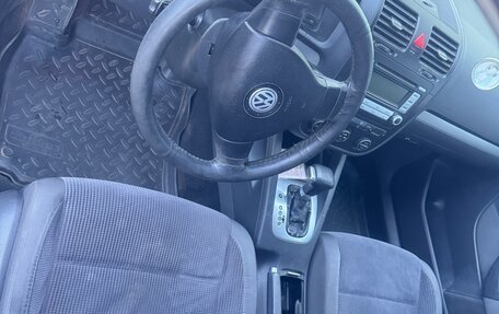 Volkswagen Jetta VI, 2006 год, 360 000 рублей, 14 фотография