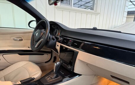 BMW 3 серия, 2009 год, 1 990 000 рублей, 17 фотография