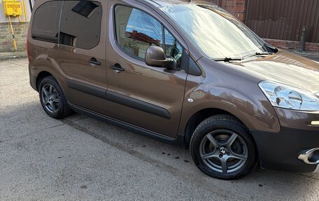 Peugeot Partner II рестайлинг 2, 2014 год, 1 250 000 рублей, 2 фотография