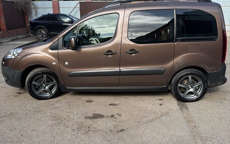 Peugeot Partner II рестайлинг 2, 2014 год, 1 250 000 рублей, 4 фотография