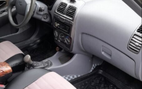 Hyundai Accent II, 2006 год, 588 000 рублей, 27 фотография