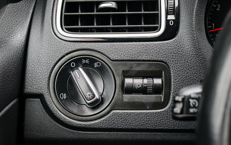 Volkswagen Polo VI (EU Market), 2019 год, 1 000 000 рублей, 15 фотография