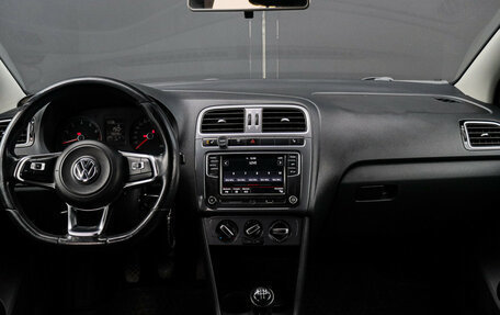 Volkswagen Polo VI (EU Market), 2019 год, 1 000 000 рублей, 9 фотография